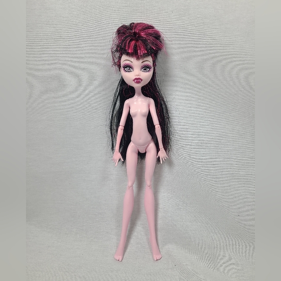 monster high Other - Monster High Sweet 1600 Draculaura Doll Mattel